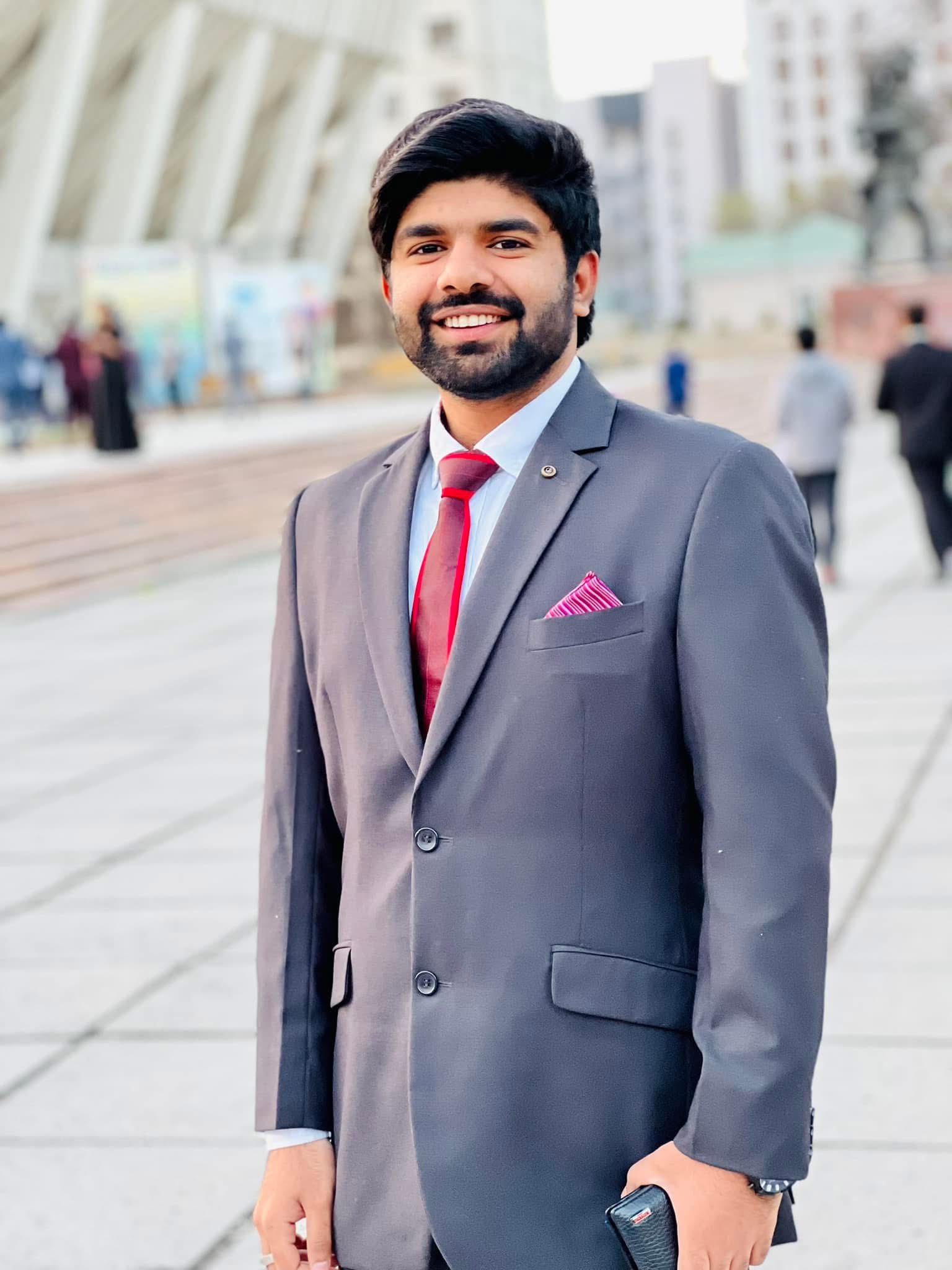 CEO Dr. Akhtar Hussain